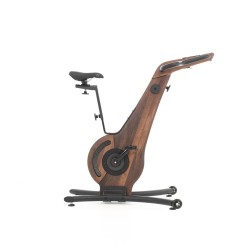 NOHRD Bike V.2 touchscreen 17,3 pollici integrato nel manubrio WaterRower - NOHRD